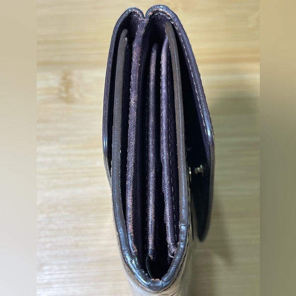 Louis Vuitton Elise Trifold Wallet - Picture 11 of 15